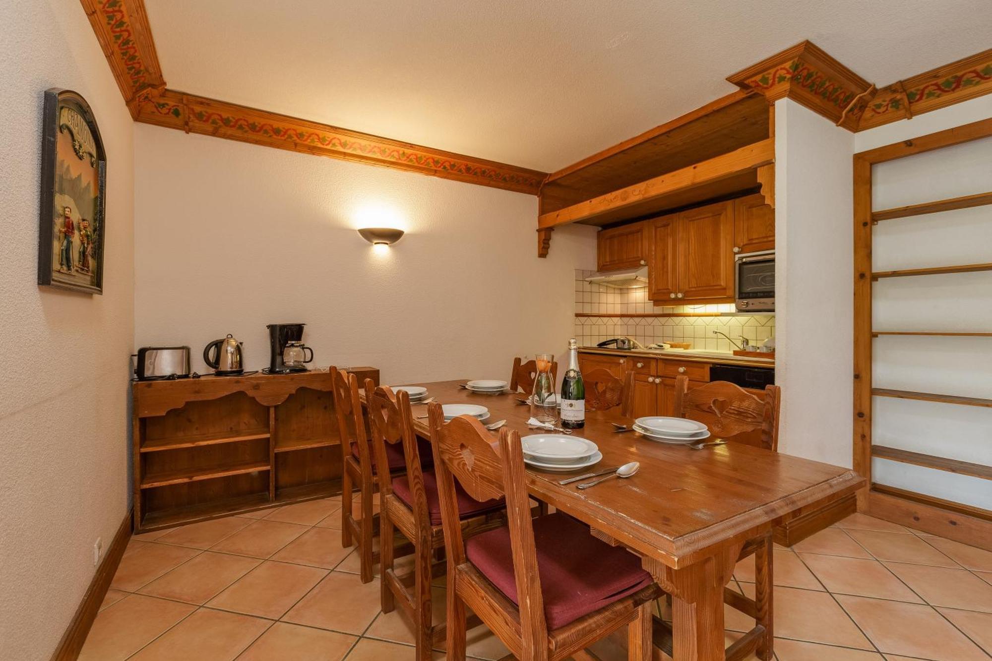 Residence Le Cristal Apartments - Happy Rentals Шамони Екстериор снимка