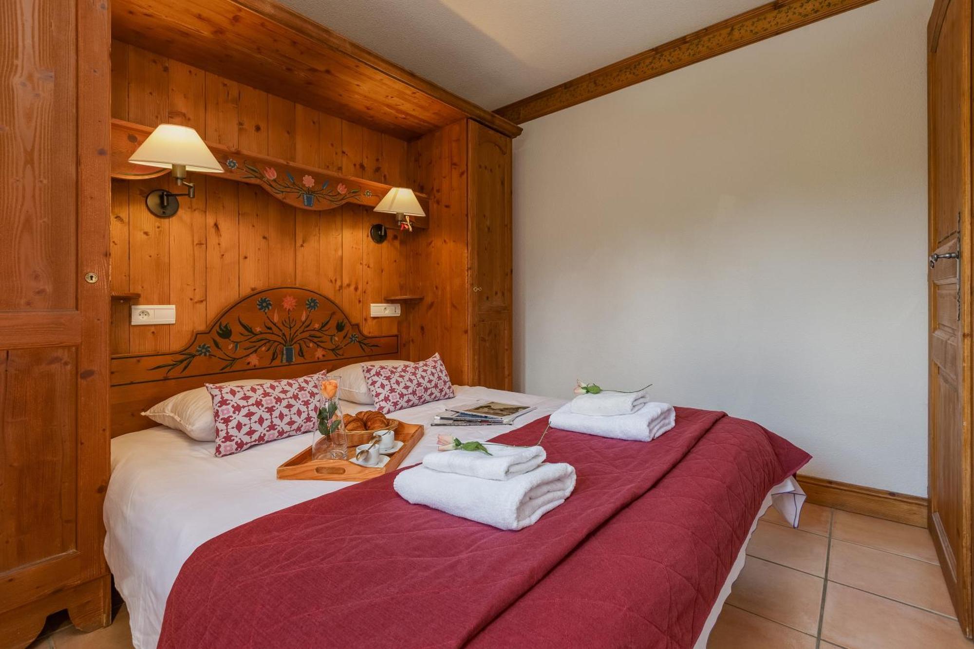 Residence Le Cristal Apartments - Happy Rentals Шамони Екстериор снимка