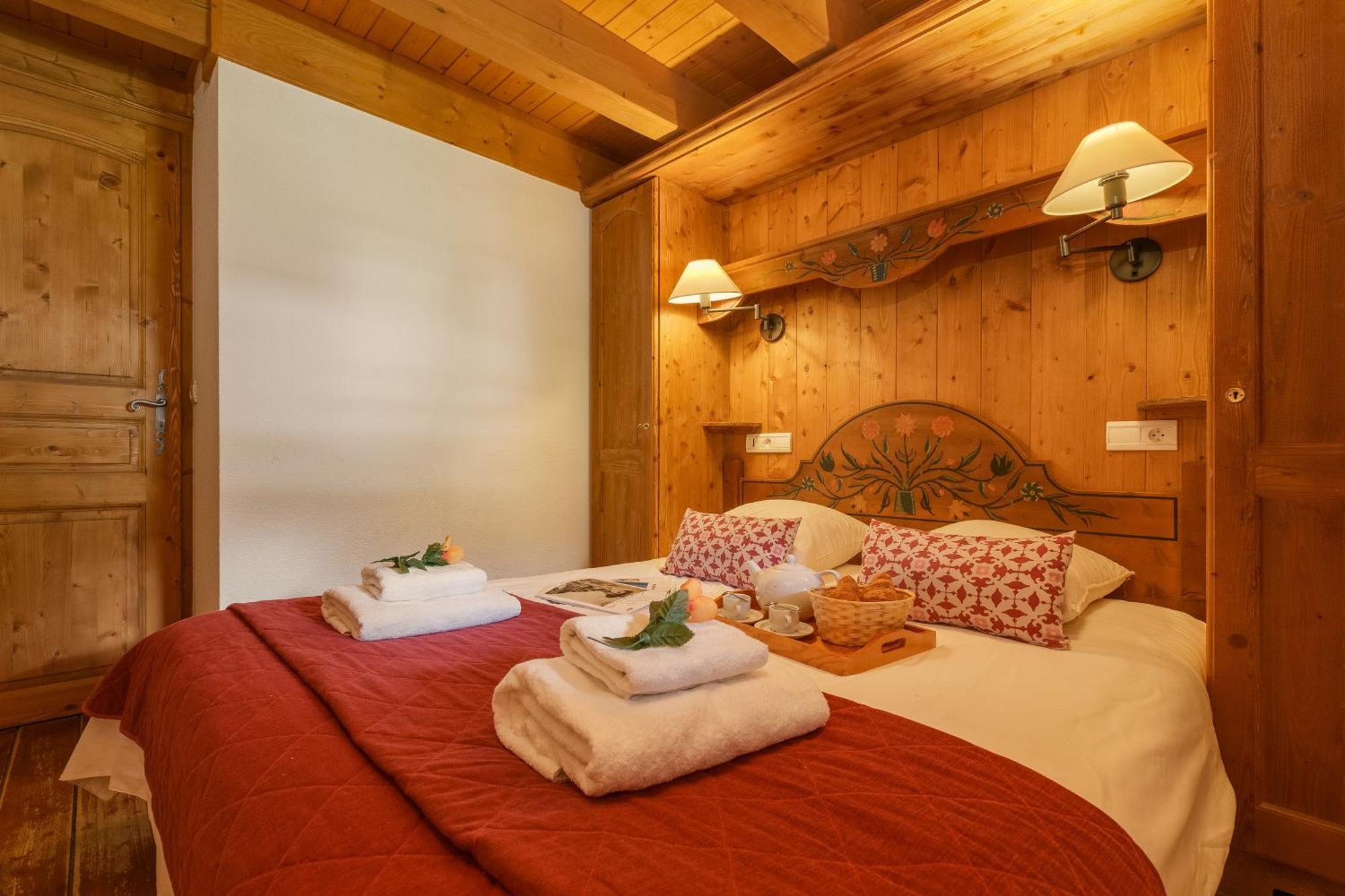 Residence Le Cristal Apartments - Happy Rentals Шамони Екстериор снимка
