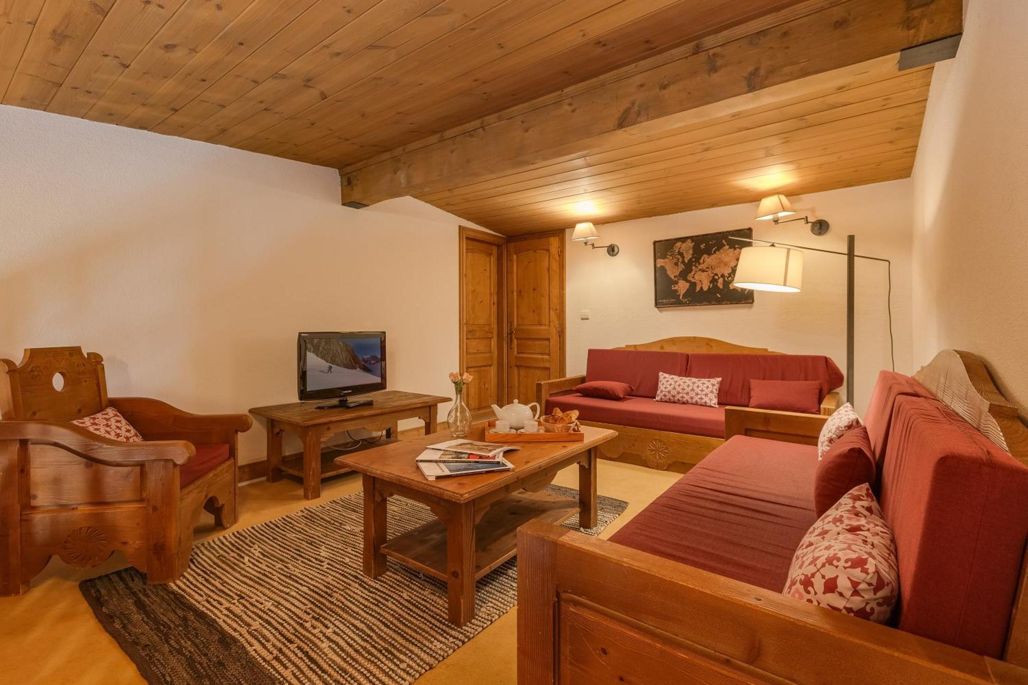 Residence Le Cristal Apartments - Happy Rentals Шамони Екстериор снимка