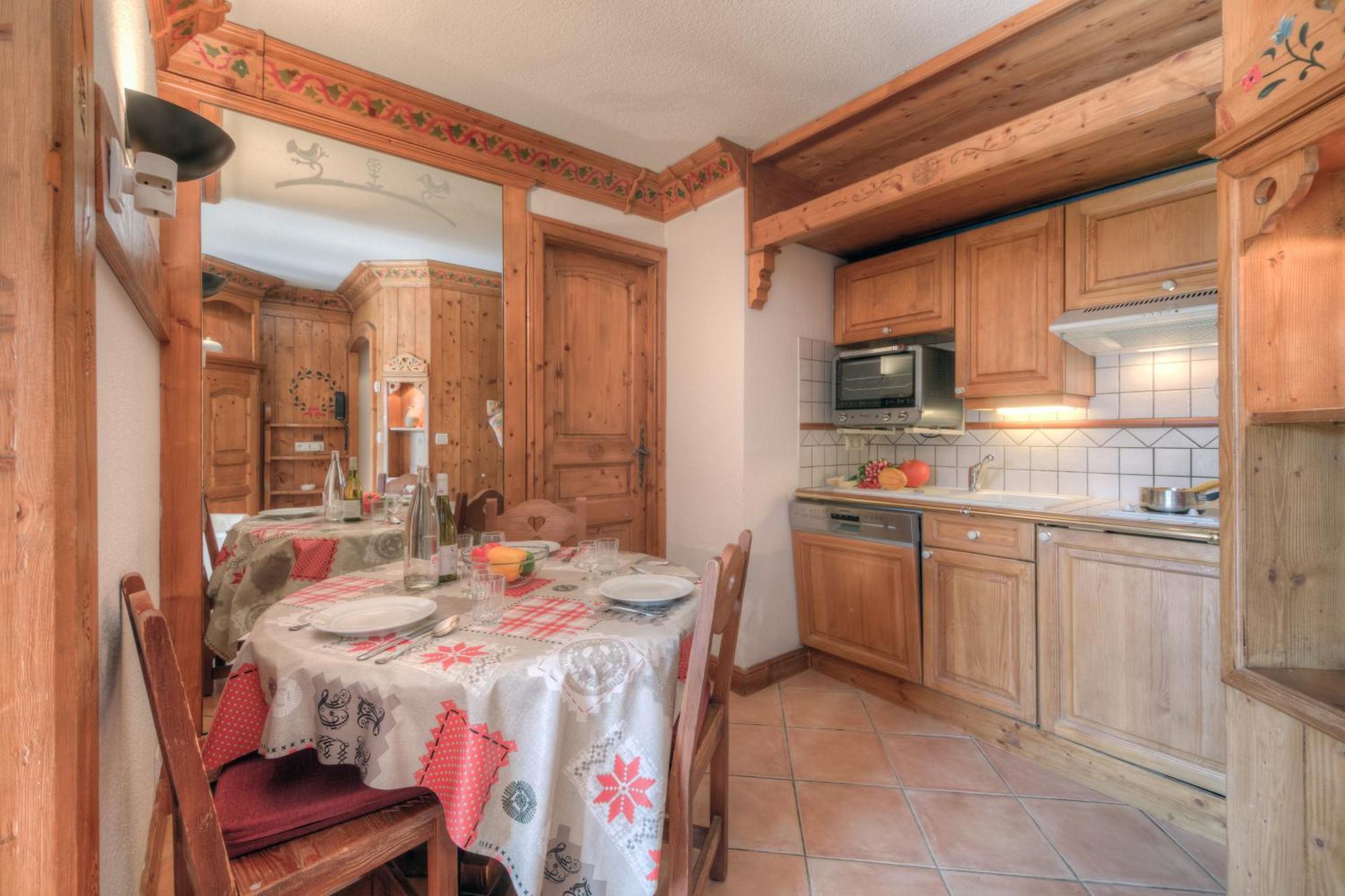 Residence Le Cristal Apartments - Happy Rentals Шамони Екстериор снимка